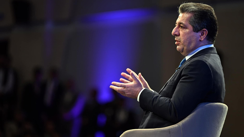 Kurdistan Region Prime Minister Masrour Barzani speaking during a conversation at the first Youth Forum in Duhok, March 12, 2023. (Photo: KRG)
