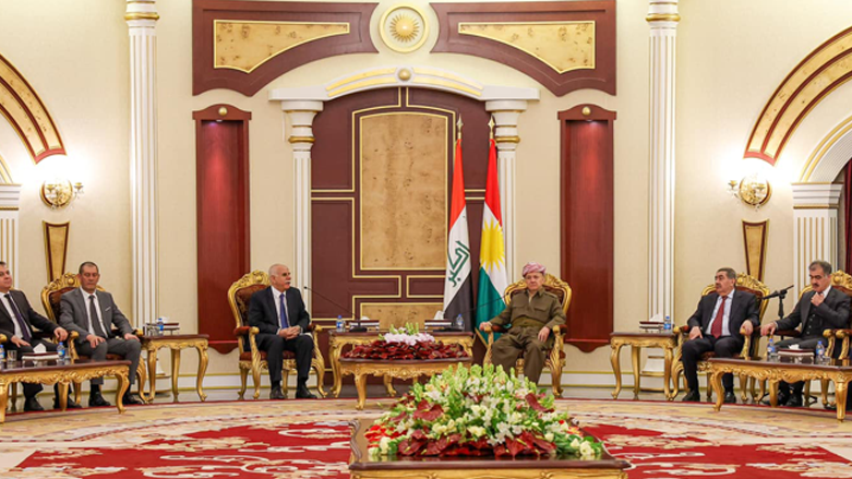 Kurdistan Democratic Party (KDP) President Masoud Barzani (third from the right) during his meeting with diplomats and representatives of international organizations, March 18, 2023. (Photo: Barzani Headquarters)