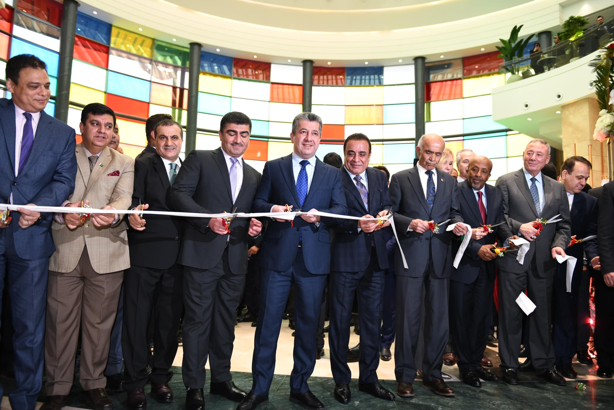 Kurdistan Region Prime Minister Masrour Barzani (center) cutting the ribbon, inaugurating Gullan Mall in Erbil, March 19, 2023. (Photo: KRG) 