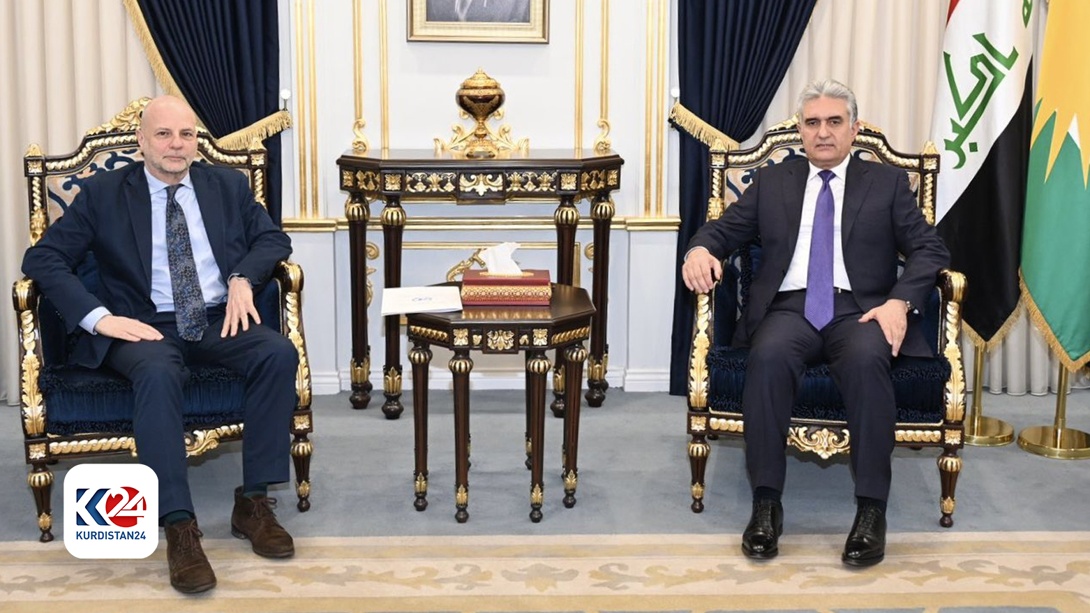 وزير الداخلية في حكومة إقليم كوردستان ريبر أحمد ونائب الممثلة الخاصة للأمين العام للأمم المتحدة في العراق كلاوديو كوردون