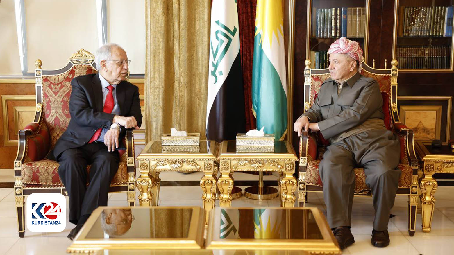 KDP President Masoud Barzani (right) during his meeting with Fakhri Karim, the head of the al-Mada Foundation for Media, Culture and Arts, March 12, 2024. (Photo: Barzani Headquarters)