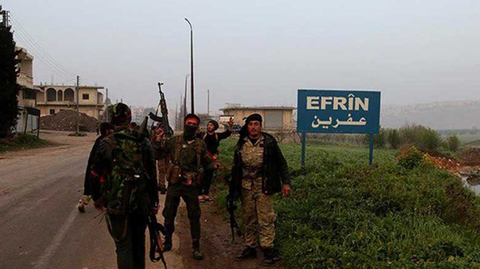 Turkish-backed rebels in Afrin city (Photo: Ömer Alven - AA)