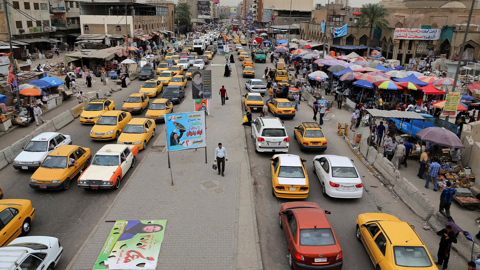 Baghdad suffers from traffic congestion pollution