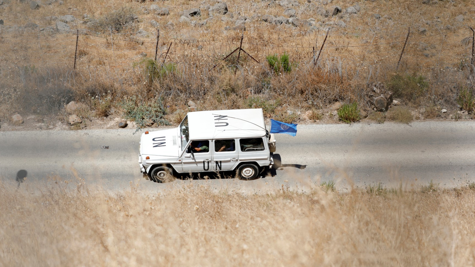 الأمم المتحدة تعلن إصابة ثلاثة مراقبين ومترجم بانفجار في جنوب لبنان