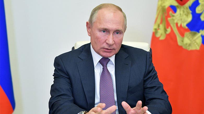 Putin: Aşılarımız Kalaşnikof tüfeği kadar güvenilir