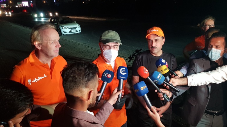 Dutch Consul General in Erbil Hans Akerboom (L) and KRG’s Head of the Foreign Relations Department Safeen Dizayee (C), talk to media at inauguration of new bike path in Erbil, May 07, 2021. (Photo: Kurdistan 24/Wladimir van Wilgenburg)