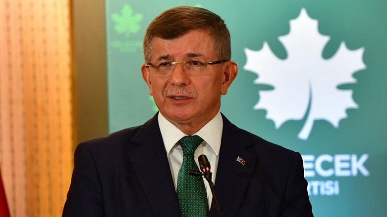 Serokwezîrê berê û Serokê Partiya Pêşerojê Ahmet Davutoglu