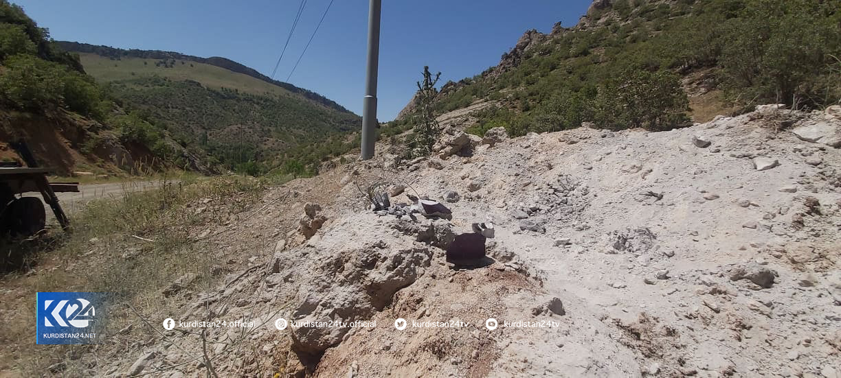 کارکردنی تیمەکانی بەڕێوەبەرایەتی کارەبای دهۆک بۆ چاککردنەوەی کارەبای گوندەکانی سنووری کانی ماسێ