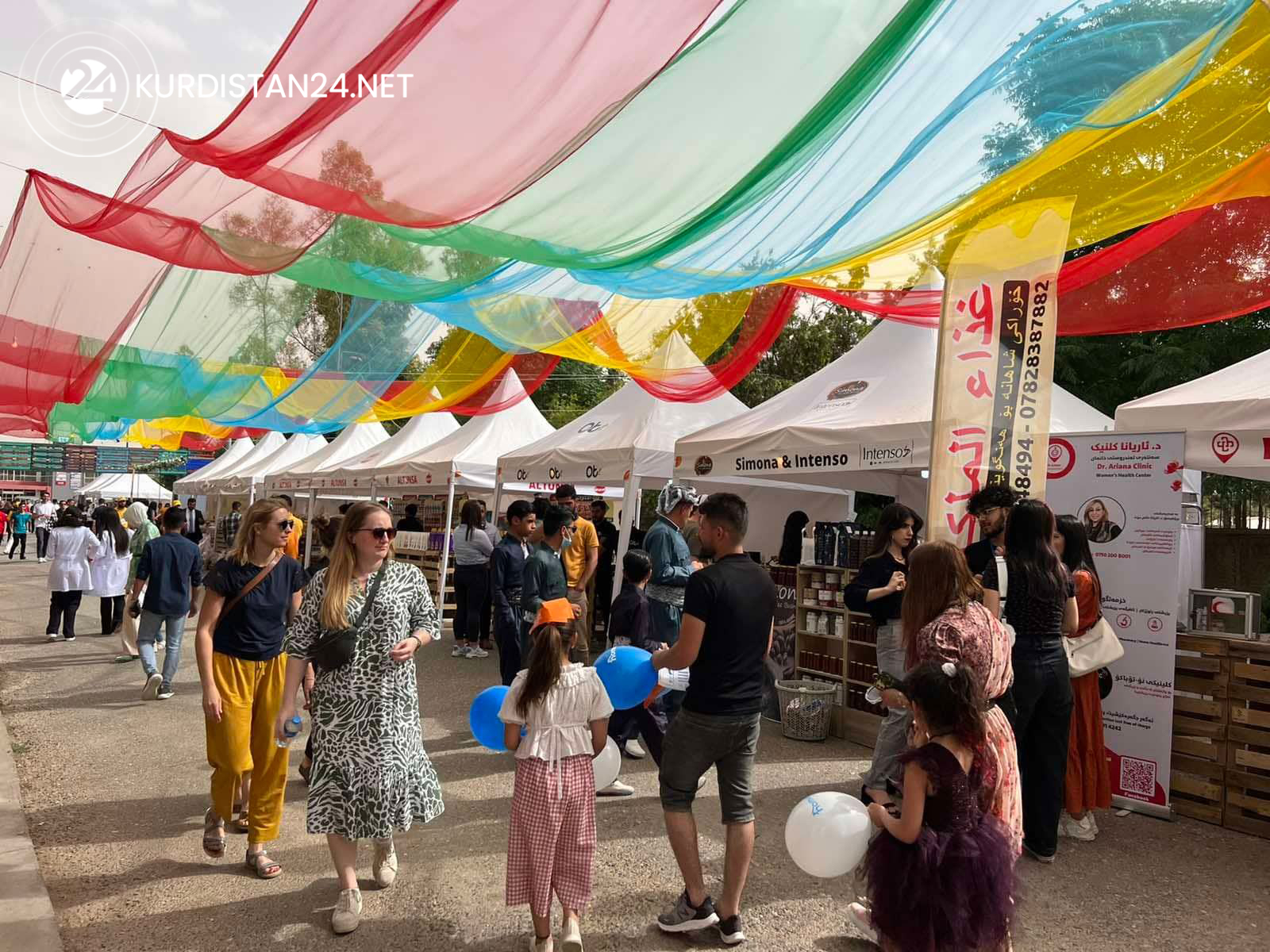 Food enthusiasts attending the Food Festival 2022 in Sami Abdul-Rahman Park in the Kurdistan Region's capital Erbil, May 4, 2022. (Photo: Mohammad Jubrayl/Kurdistan 24)