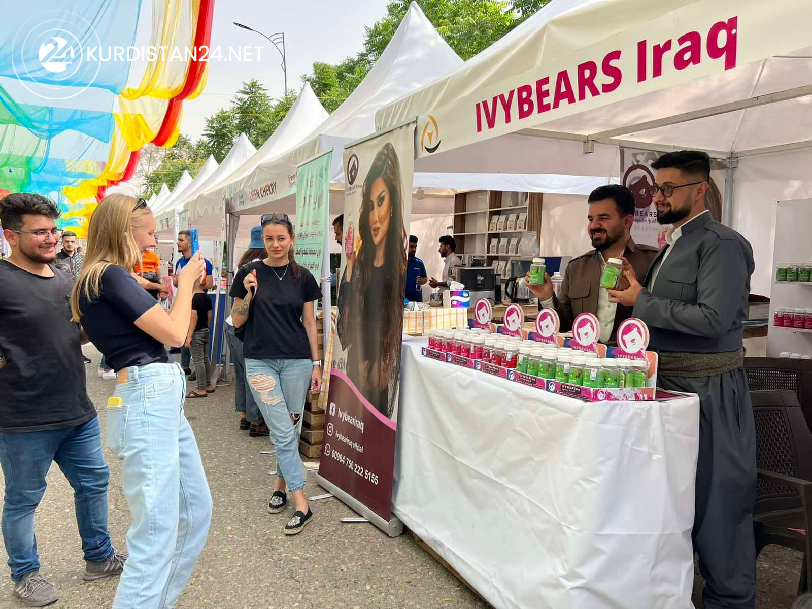 Food enthusiasts attending the Food Festival 2022 in Sami Abdul-Rahman Park in the Kurdistan Region's capital Erbil, May 4, 2022. (Photo: Mohammad Jubrayl/Kurdistan 24)