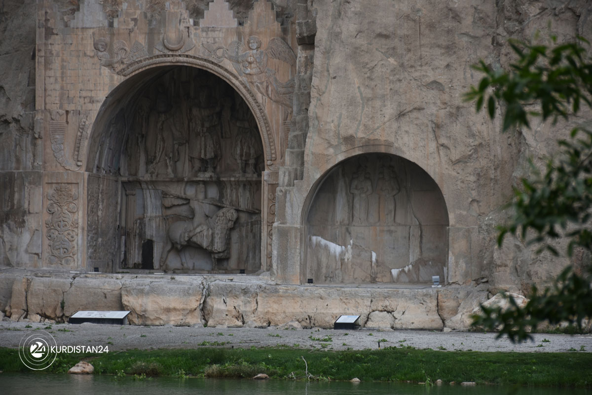 W&ecirc;ne: Sara Cafer&icirc;