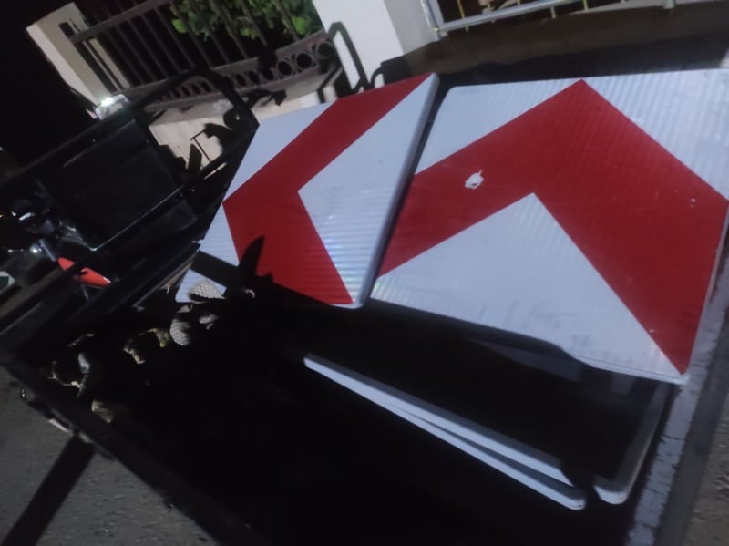 ئەو هێمایانەی دەستیان بەسەردا گیراوە