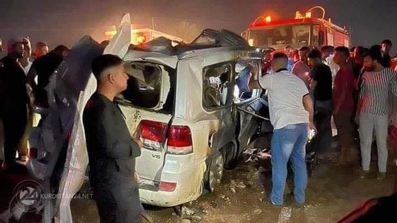 A car crash accident on Babylon-Karbala road which killed 11 people, April 18, 2022. (Photo: Submitted to Kurdistan 24)