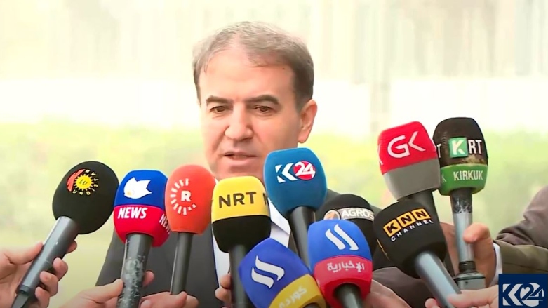 Deputy Speaker of the Kurdistan Parliament Hemin Hawrami speaking to local media in Erbil, Kurdistan Region, May 24, 2022. (Photo: Kurdistan 24)