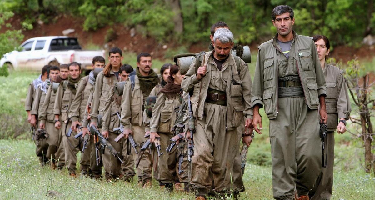 A group of Kurdistan Workers Party (PKK) enter northern Iraq’s Heror area. (Photo: AP)