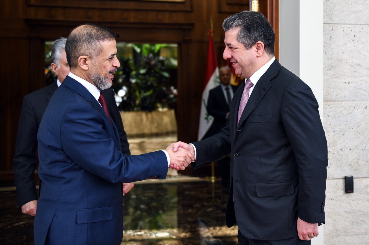 کۆبوونەوەی مەسرور بارزانی، سەرۆکی حکومەتی هەرێمی کوردستان و محەممەد عەلی تەمیم، جێگری سەرۆک وەزیران و وەزیری پلاندانانی حکومەتی عێراق