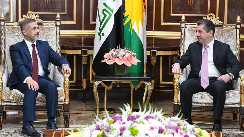 Kurdistan Region Prime Minister Masrour Barzani (right) during his meeting with Iraqi Deputy Prime Minister and Minister of Planning Muhammed Ali Tamim, May 1, 2023. (Photo: KRG)