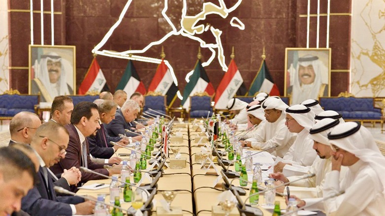 The meeting between Iraqi and Kuwaiti delegations, May 14, 2023. (Photo: INA)