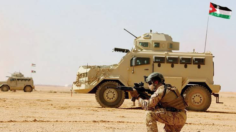 ناقلة جنود للجيش الأردني (وكالات)