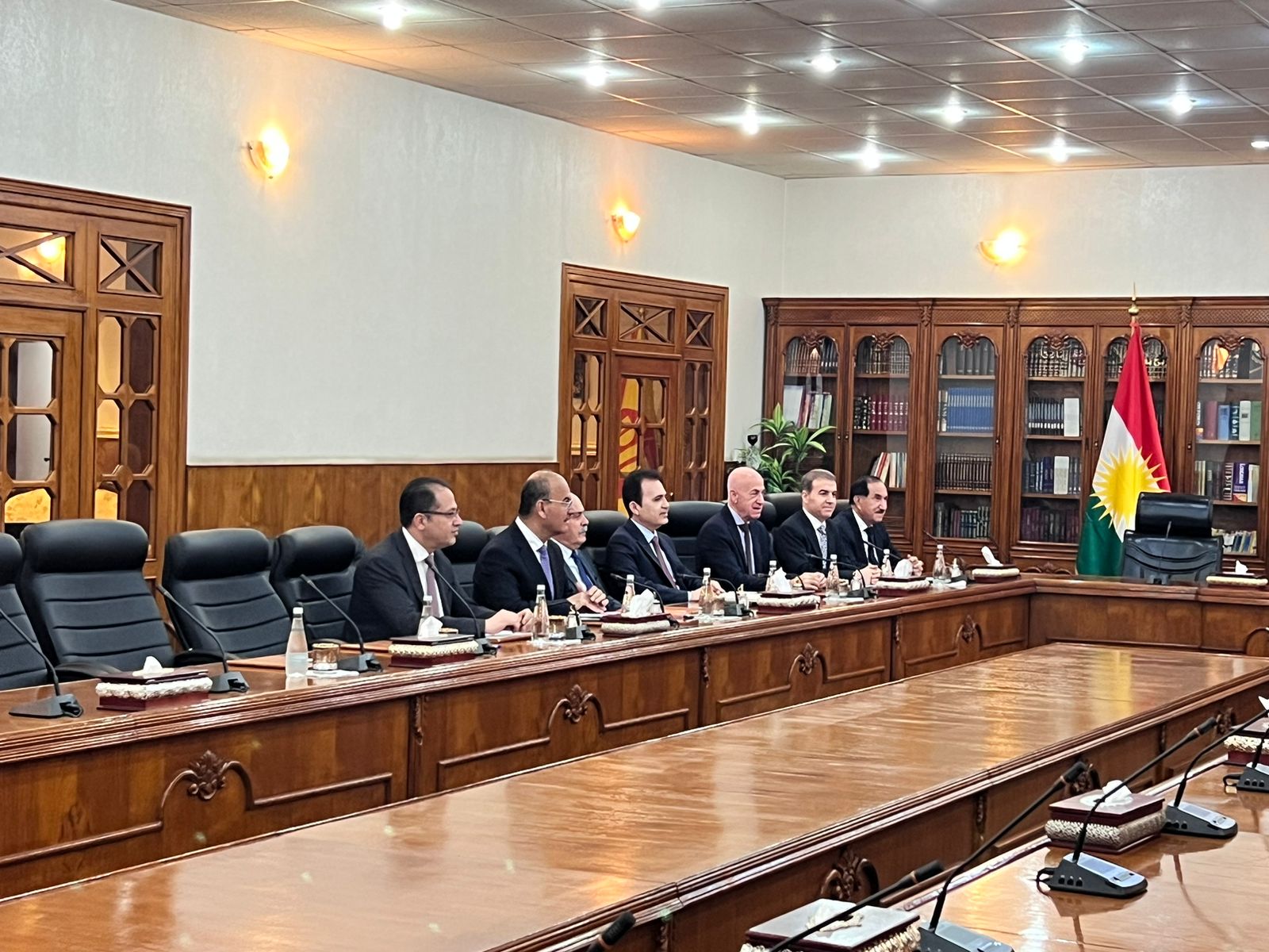 کۆبوونەوەی هەردوو مەکتەبی سیاسی پارتی و یەکێتی لە پیرمام | وێنە: نەورەس عەبدوڵڵا - کوردستان24