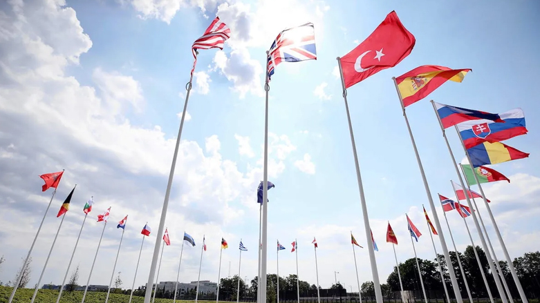 الأعلام الوطنية للدول الأعضاء في حلف شمال الأطلسي