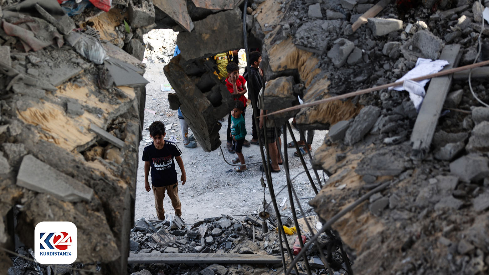 ویرانی ناشی از حمله هوایی اسرائیل به رفح در جنوب نوار غزه ٣ می ٢٠٢٤ – عكس: ای اف پی