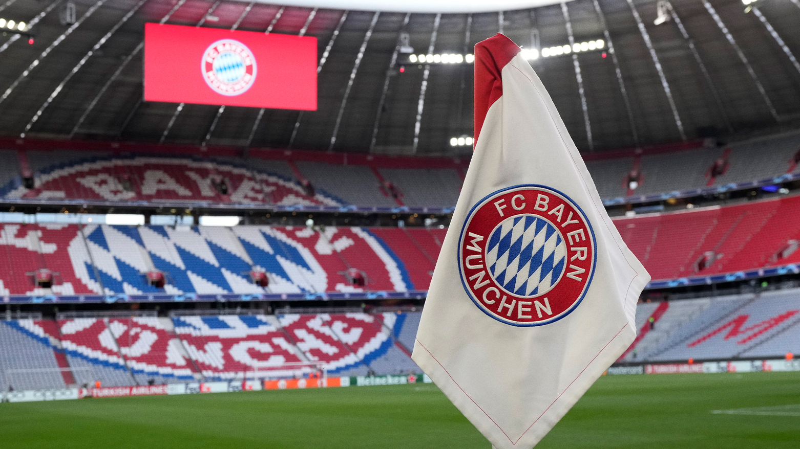 A corner flag of Bayern Munich is viewed on the pitch prior to the Champions League semifinal first leg. (Photo: AP)