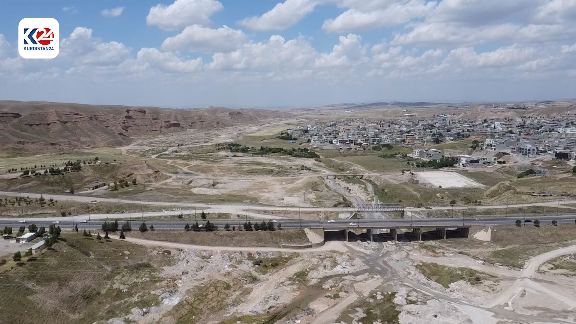 کارکردن لە بەنداوی بەستۆرە بەردەوامە (وێنە: ئیسلام هیرۆ - کوردستان24)