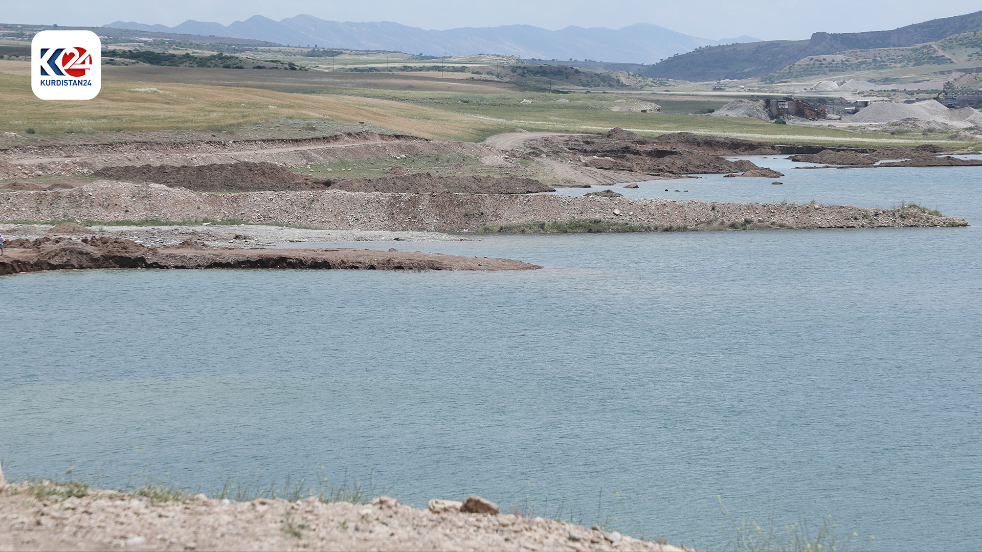 کارکردن لە بەنداوی بەستۆرە بەردەوامە (وێنە: ئیسلام هیرۆ - کوردستان24)