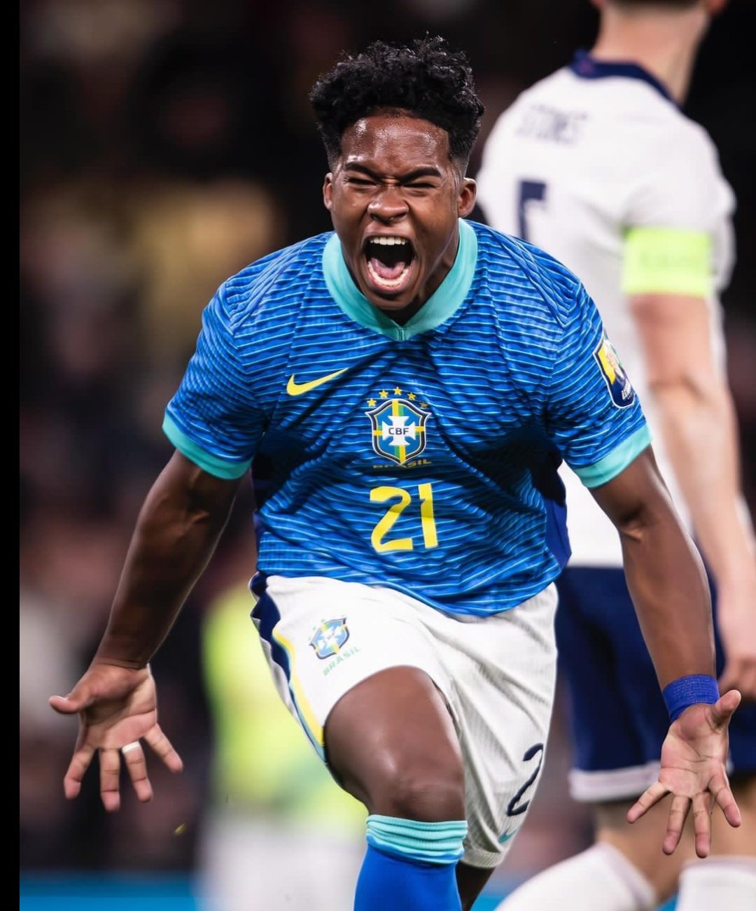 ئێندریك بە درێسی هەڵبژاردەی بەرازیلەوە