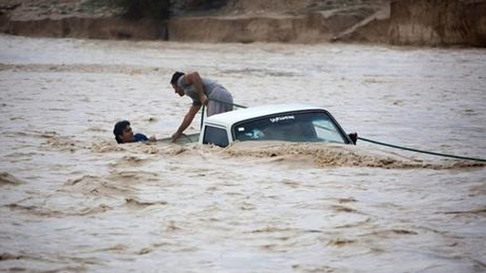 هەرێم.. سبەی دەروازە سنورییەکان بە رووی بازرگاناندا دەکرێنەوە