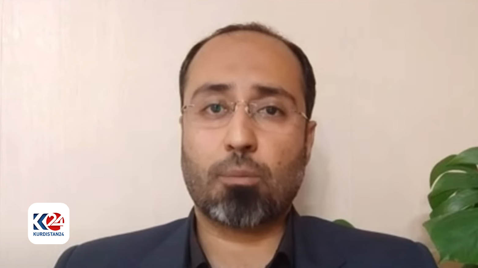 المحلل السياسي والمتخصص في الشؤون الإيرانية رضا غُرابي