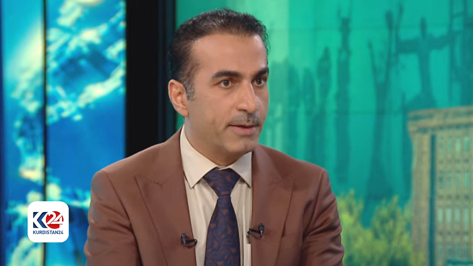 ئارام نه‌جمه‌ددین: گه‌ڕانه‌وه‌ی پێنج كورسیی بۆ پێكهاته‌كان جۆرێكه‌ له‌ نادادپه‌روه‌ریی به‌رامبه‌ر به‌ كورسیی گشتی