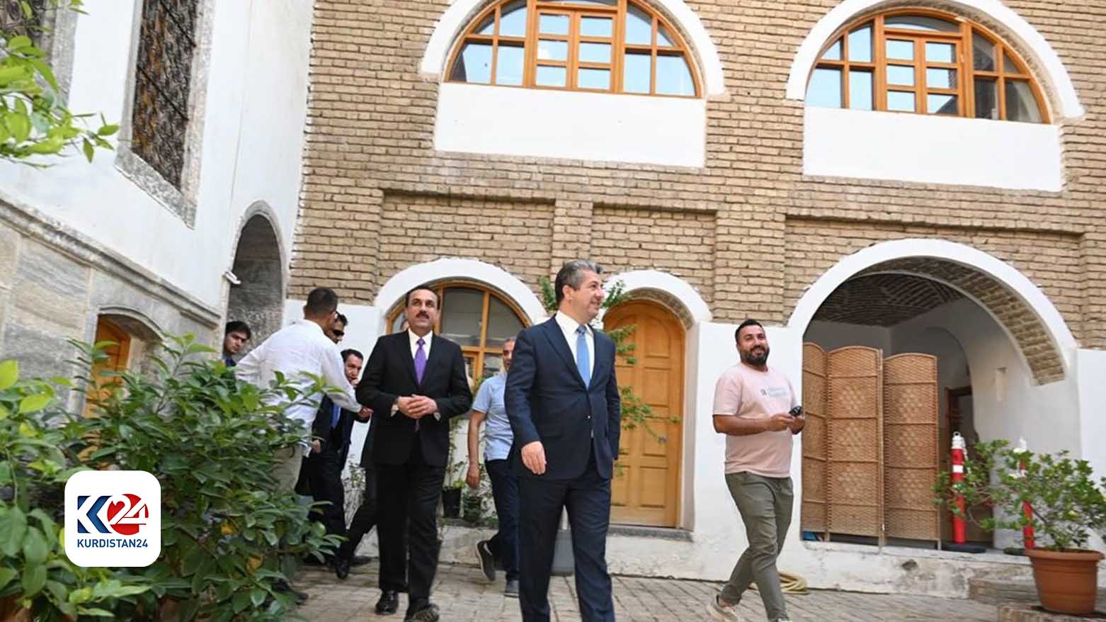 PHOTOS: PM Barzani visits Erbil Citadel