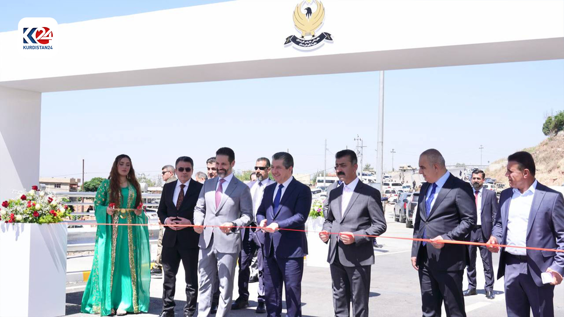 بحضور رئيس حكومة إقليم كوردستان.. افتتاح جسر 