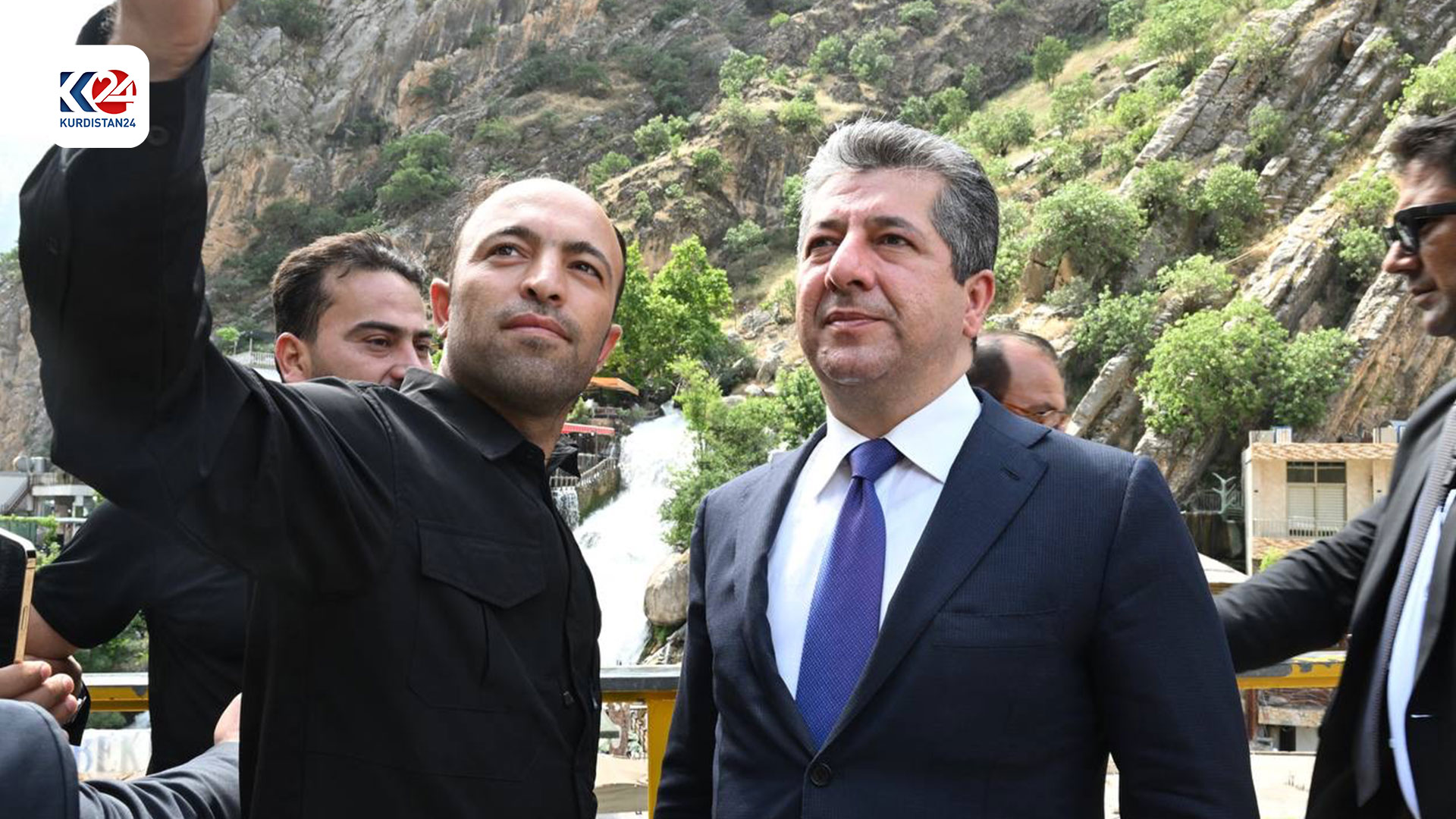 سەرۆکوەزیران مەسرور بارزانی لە هاوینەهەواری بێخاڵ (وێنە: فەرهاد ئەحمەد)