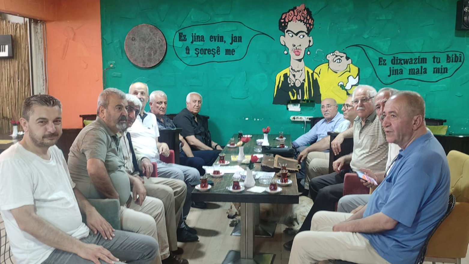 Şandeya PWKyê ji bo piştgirîyê seredana Pîne Cafeyê kir