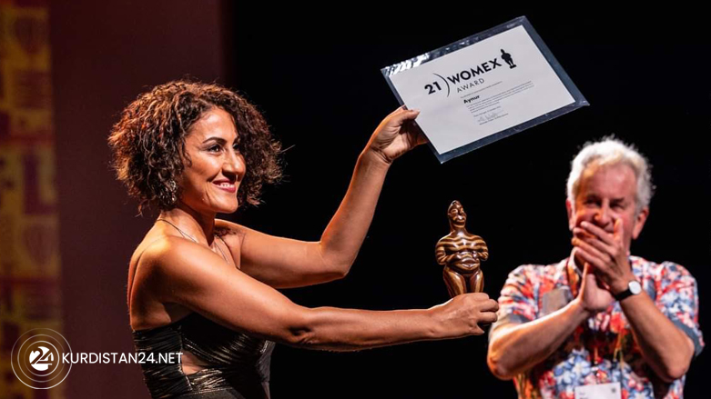 Aynur Doğan received the international WOMEX award on Sunday, Oct 31, 2021. (Photo: Eric Van Nieuwland/WOMEX)