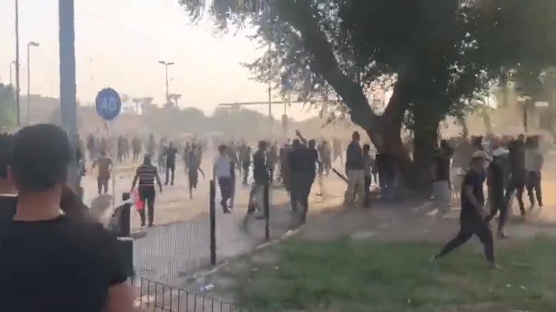 Affiliates of pro-Iran militias gather near the Iraqi capital's Green Zone as part of protests to reject the official results of the national election held in October. (Photo: Social media video/Screenshot)