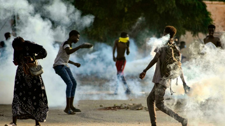 يوم دموي خلال مظاهرات حاشدة جديدة ضد الانقلاب في السودان - الصورة لفرانس 24