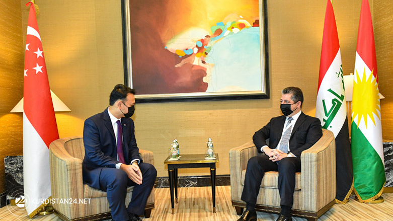 PM Masrour Barzani during his meeting with Zaqy Mohamad (left) Senior Minister of State at Ministry of Defence of Singapore on the sidelines of Manama Dialogue in Bahrain, Nov. 21, 2021. (Photo: KRG)