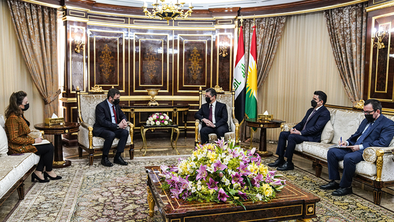 Kurdistan Region Prime Minister Masrour Barzani (top right) during his meeting with the new Ambassador of the Czech Republic to Iraq, Nov. 25, 2021. (Photo: KRG)