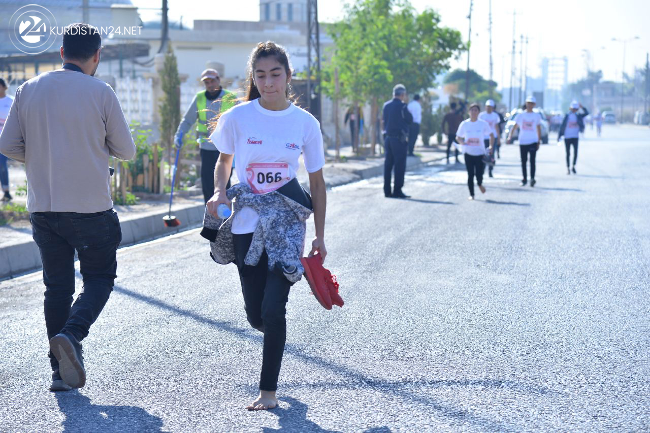 D&icirc;menek ji maraton&ecirc; / W&ecirc;ne: Mihemed Cibra&icirc;l