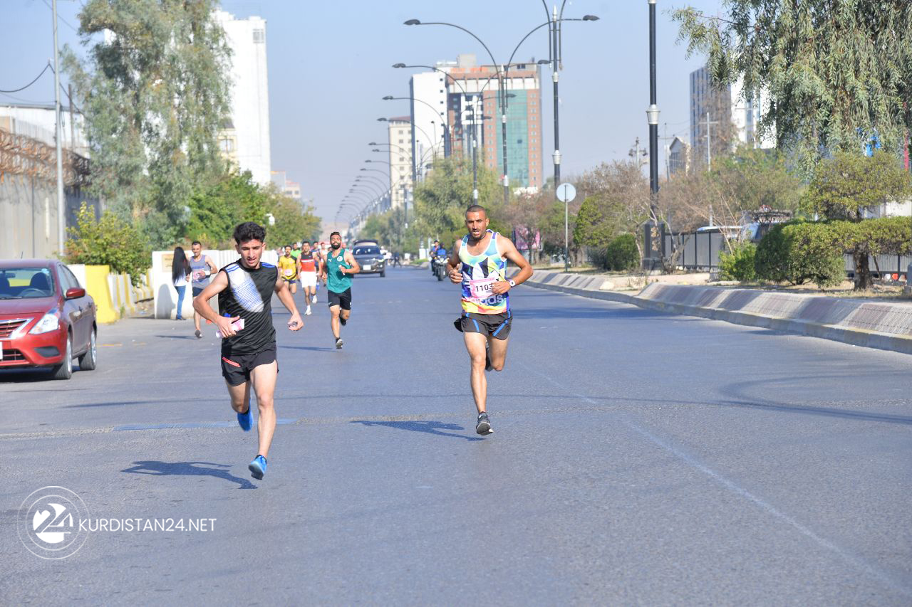 D&icirc;menek ji maraton&ecirc; / W&ecirc;ne: Mihemed Cibra&icirc;l