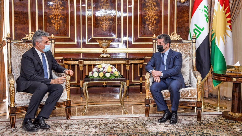 Kurdistan Region Prime Minister Masrour Barzani (Right) welcomes Italian Ambassador to Iraq Bruno Antonio Pasquino to his Erbil office, Nov. 28, 2021. (Photo: KRG)