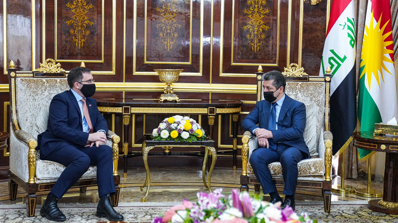 Masrour Barzani (Right), Kurdistan Region Prime Minister, with Mark Bryson-Richardson, British Ambassador to Iraq, Nov. 28, 2021. (Photo: KRG)