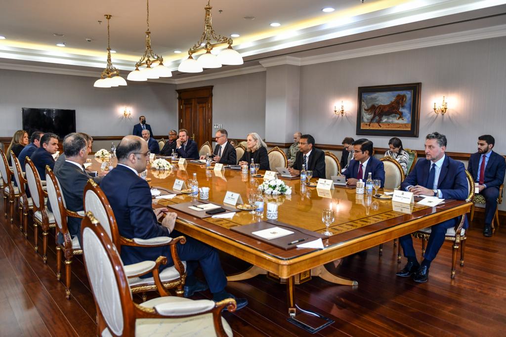 Kurdistan Region Prime Minister Masrour Barzani briefs US, EU, Italian, Indian diplomats on KRG reforms, Nov. 2, 2022. (Photo: KRG)