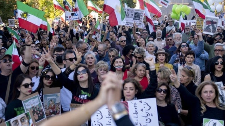 Iranian people, especially women and the younger generation, have refused to halt their resistance movement (Photo: AFP)