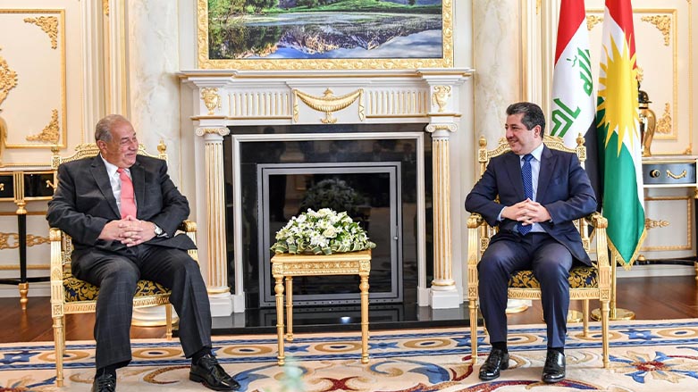 Prime Minister Masrour Barzani meets Sam Yano, the president of Chaldean Federation International (Photo: KRG)