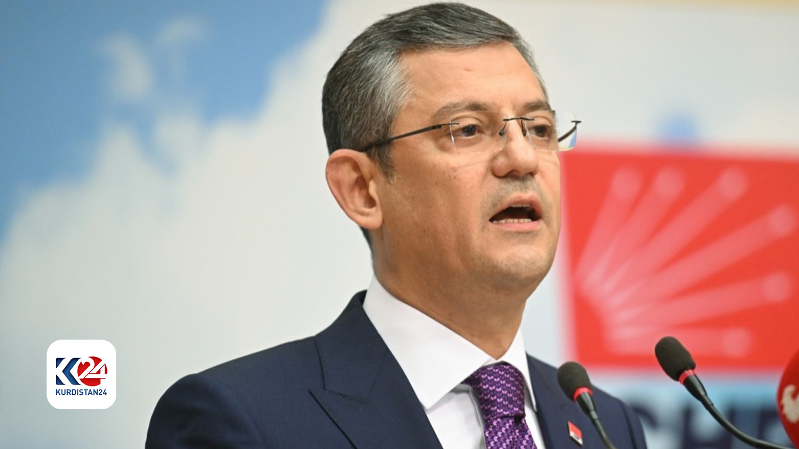 CHP Genel Başkan Adayı Özel: Erdoğan’ı geride bırakacak bir lider öneriyorum